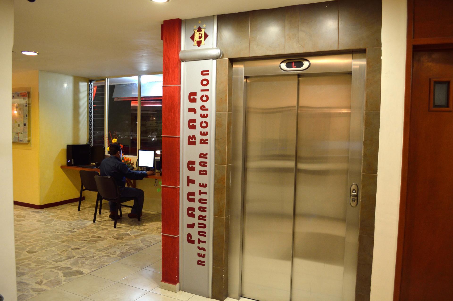 Hotel Elizabeth Ciudad Deportiva Aguascalientes Kültér fotó